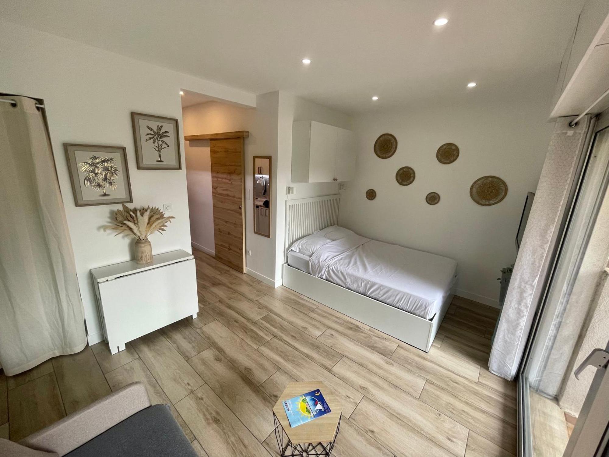 Superbe Studio Avec Terrasse Proximite Plage Saint-Mandrier-sur-Mer Bagian luar foto